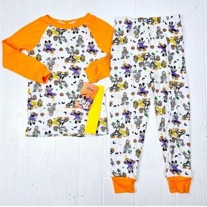 NWT Mickey Disney Halloween pj set